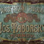 Reklamní cedule pivovaru Táborský. Přelom 19. a 20. století.